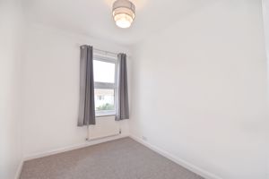 Bedroom- click for photo gallery